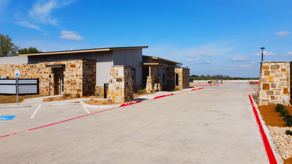 Ennis luxury RV resort outdoor entrance area